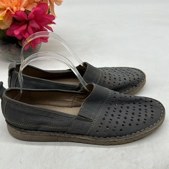 Josef Seibel Blue Leather Cut Out Loafer Size 41 MCL5065B - Picture 3 of 9